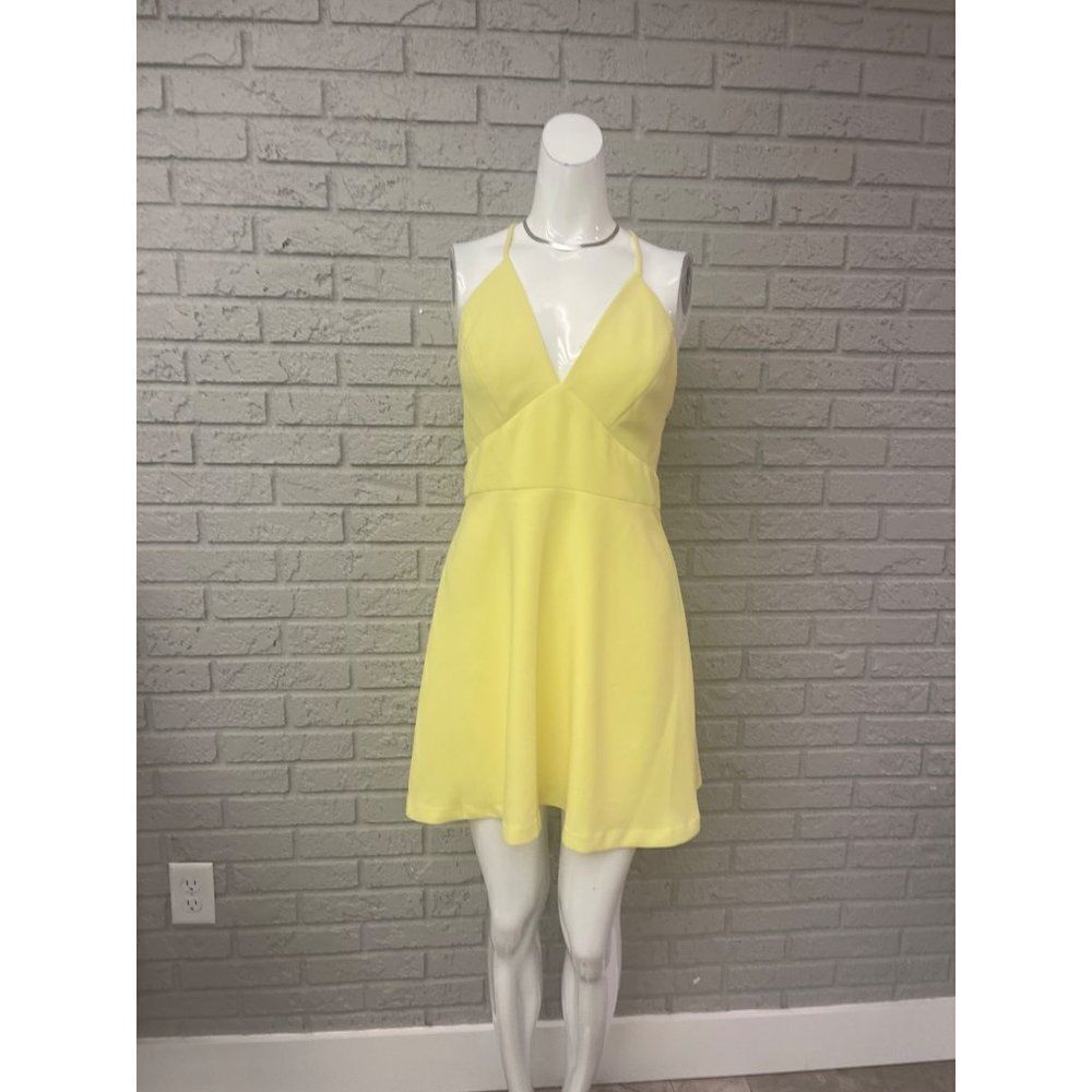 BCBGeneration Lemon Halter Dress Size 10 NWT